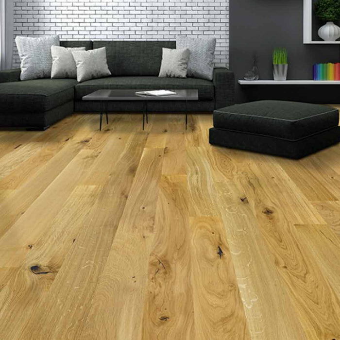 Beasley Flooring Flint River Oak 5" Solid Hardwood Bainbridge Oak room