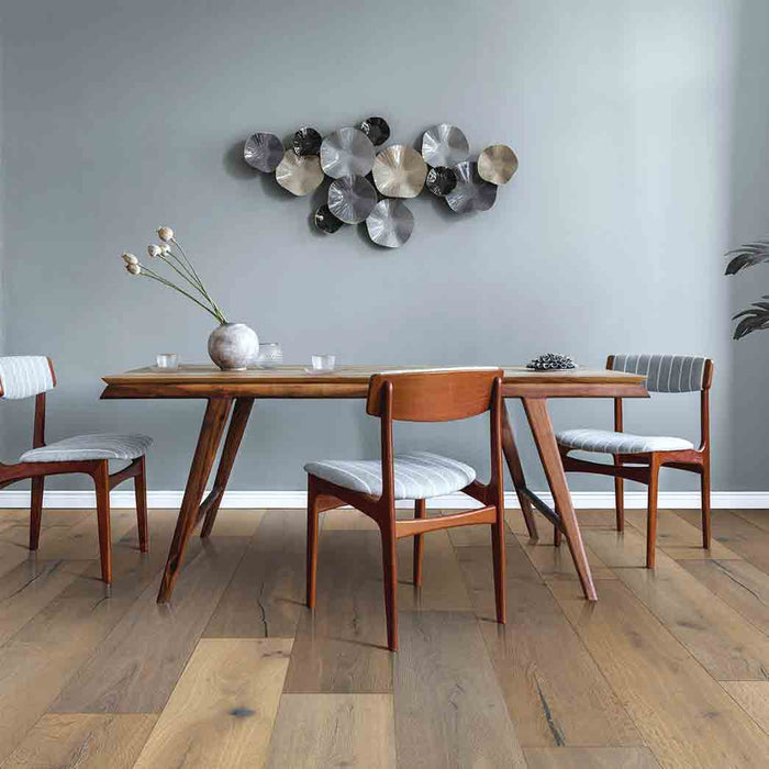 LifeCore Engineered Hardwood Brio Oak Twilight AIRBR127TW room