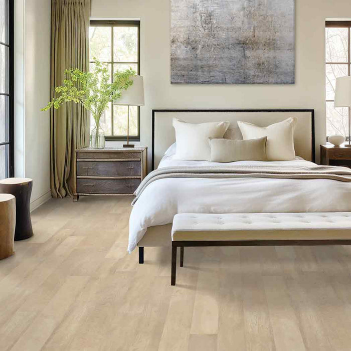 Mohawk Engineered Hardwood Harbor Estates WEK05 Sailcloth Oak 31 room