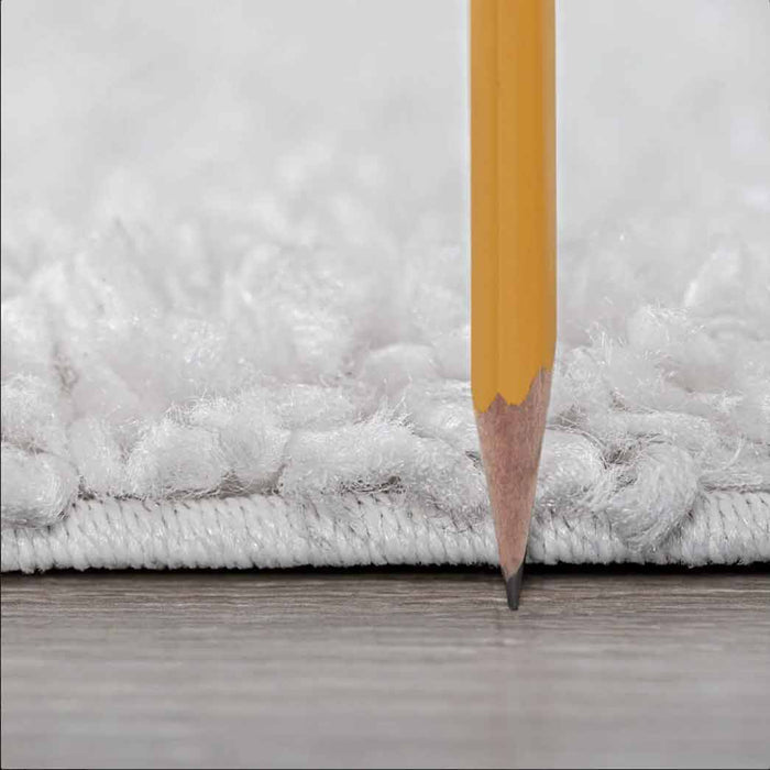 Tyse Area Rugs Soho Shag White SOH1300 thick pic