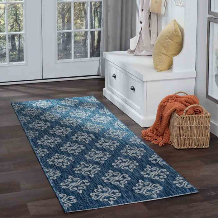 Tyse Area Rugs Veranda 2'3"x7'3" Indigo VND1514